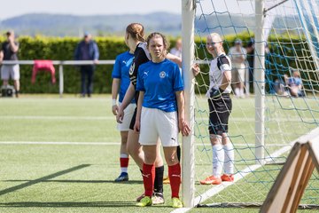 Bild 48 - wBJ SH-Pokalfinale  Holstein-Kiel - SV Viktoria : Ergebnis: 1:0